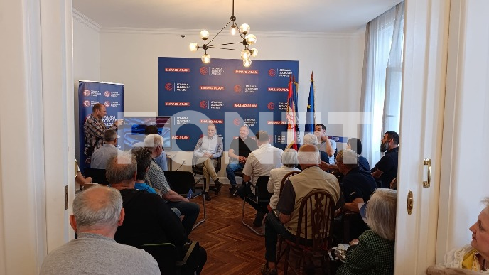 Ili Evropa ili Vučić